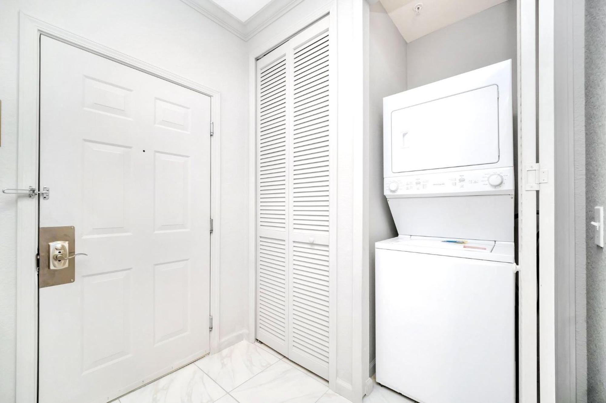 Near Disney - 3Br Condo - Games Pool & Sauna Orlando Exterior photo